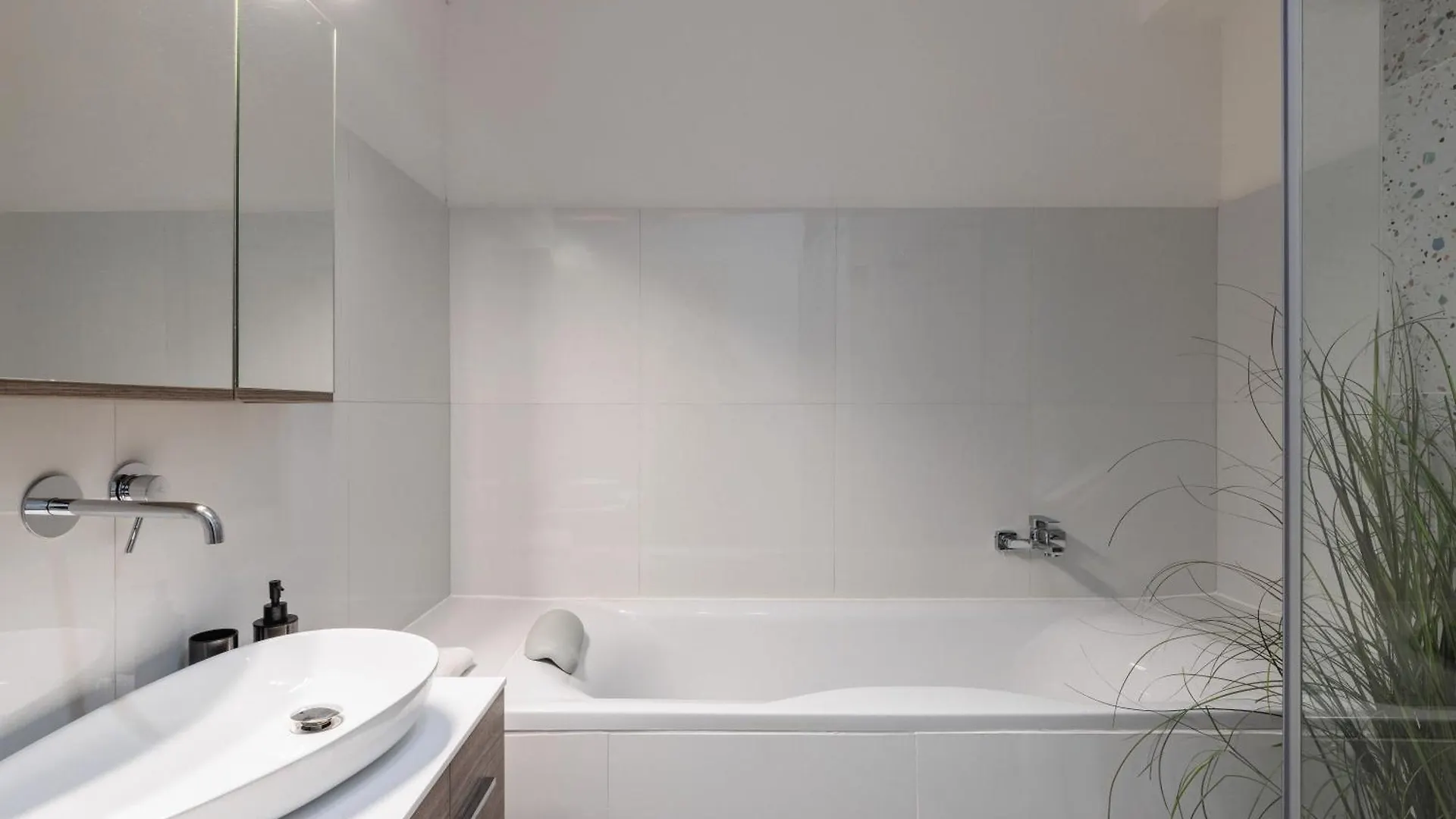 Couple-Inn 2 Quality Hot Tab Suite Thessaloniki Greece